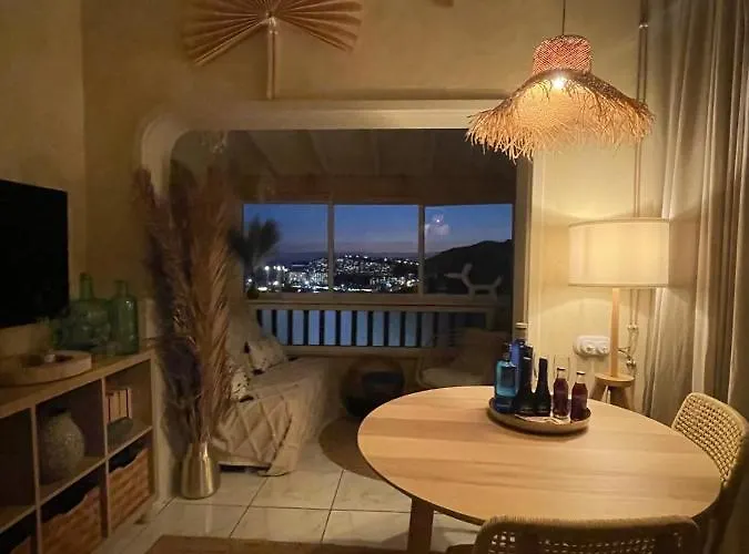 Boho Style With Ocean View *